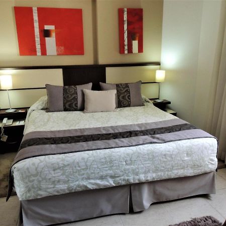Mondrian Suite Hotel Sao Jose dos Campos Luaran gambar