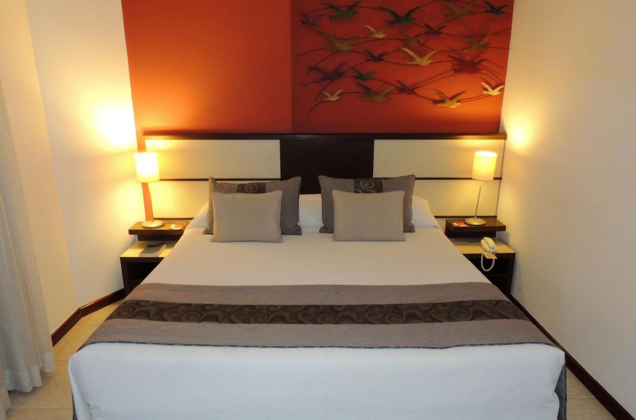 Mondrian Suite Hotel Sao Jose dos Campos Luaran gambar