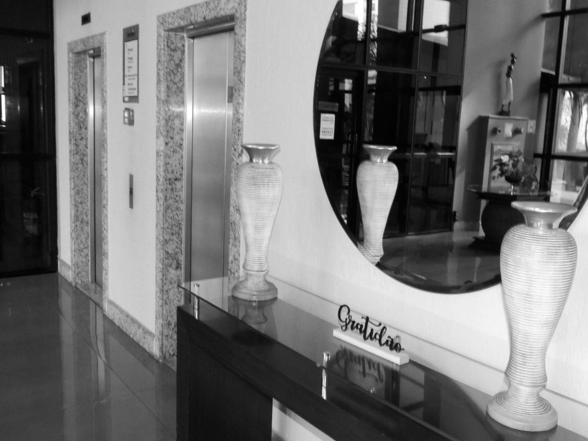 Mondrian Suite Hotel Sao Jose dos Campos Luaran gambar