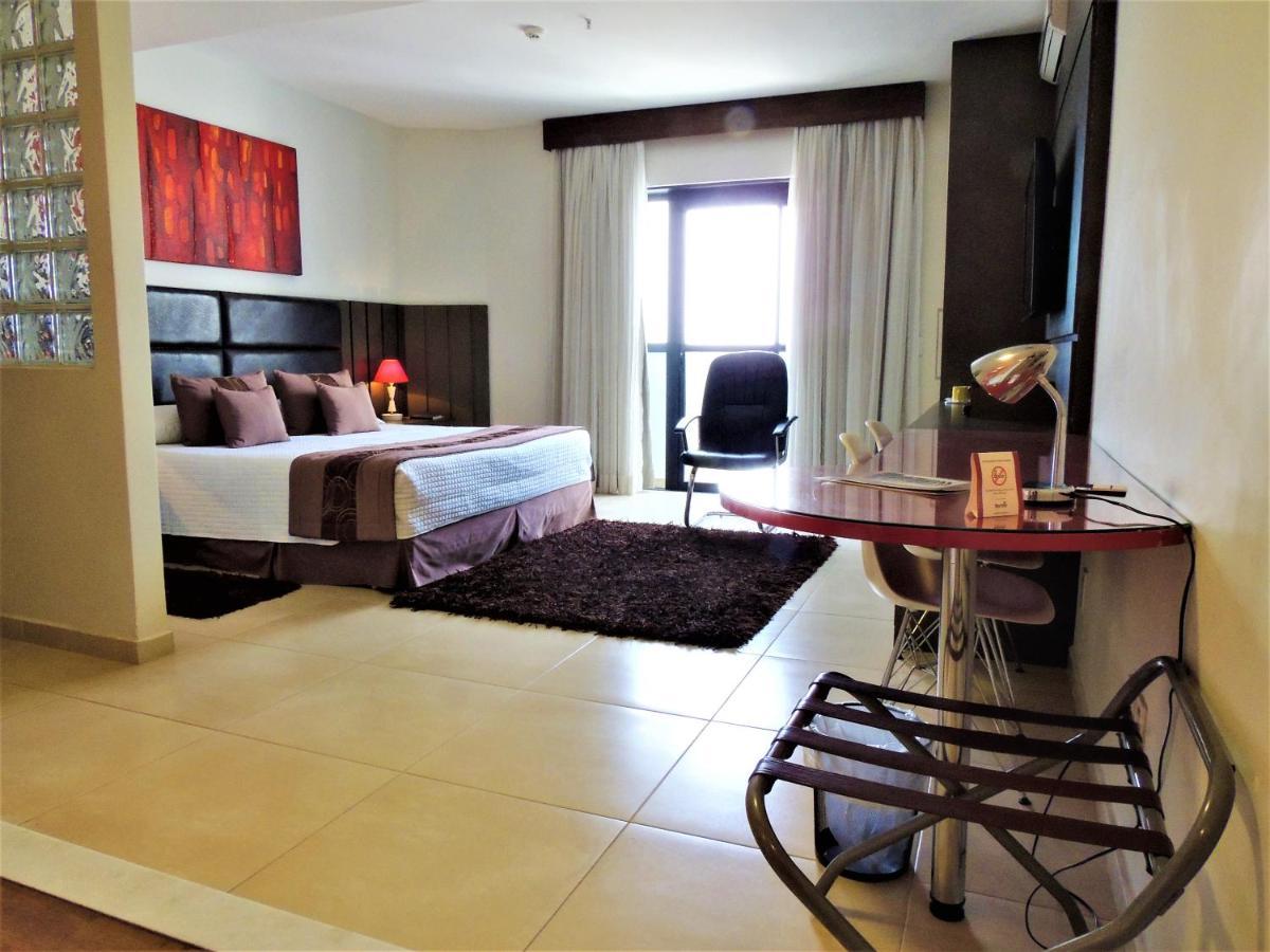 Mondrian Suite Hotel Sao Jose dos Campos Luaran gambar