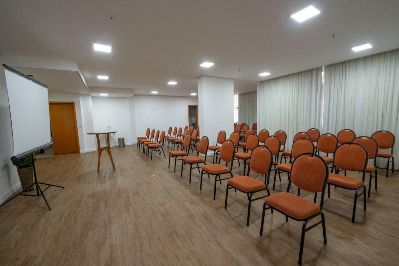 Mondrian Suite Hotel Sao Jose dos Campos Luaran gambar